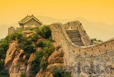 久久久久亚洲av麻豆人人-尊重与道德的边界 —— 网络色情内容的社会影响